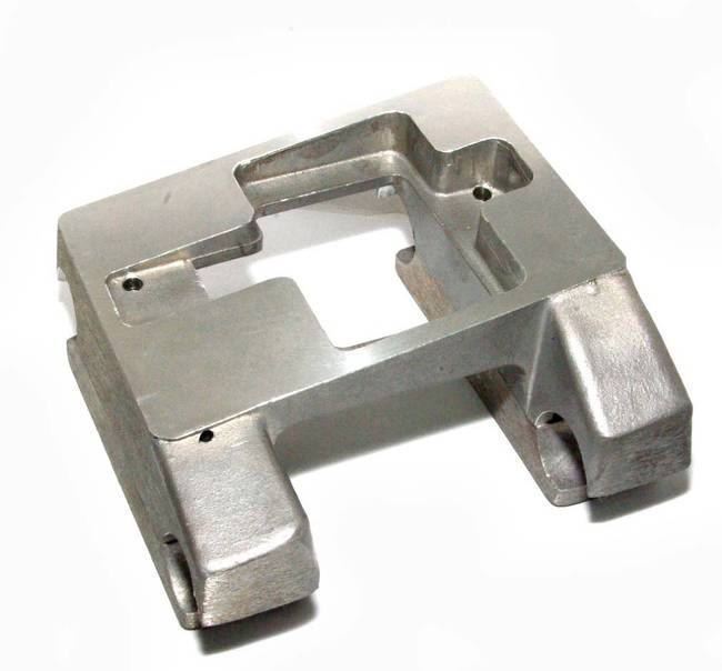 EDWARDS CAST ENGINE MOUNT ASSEMBLY 30MM X 125MM CENTERS