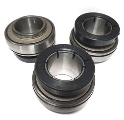 REAR AXLE 40MM BEARING SPECIAL CONCENTRIC CLAMP [QTY 3] product image