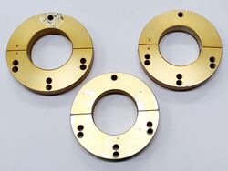 30MM REAR AXLE BEARING FLANGE QUICK RELEASE S/HAND GOLD product image